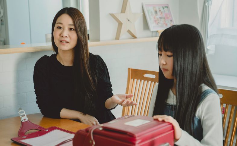 会話する様子